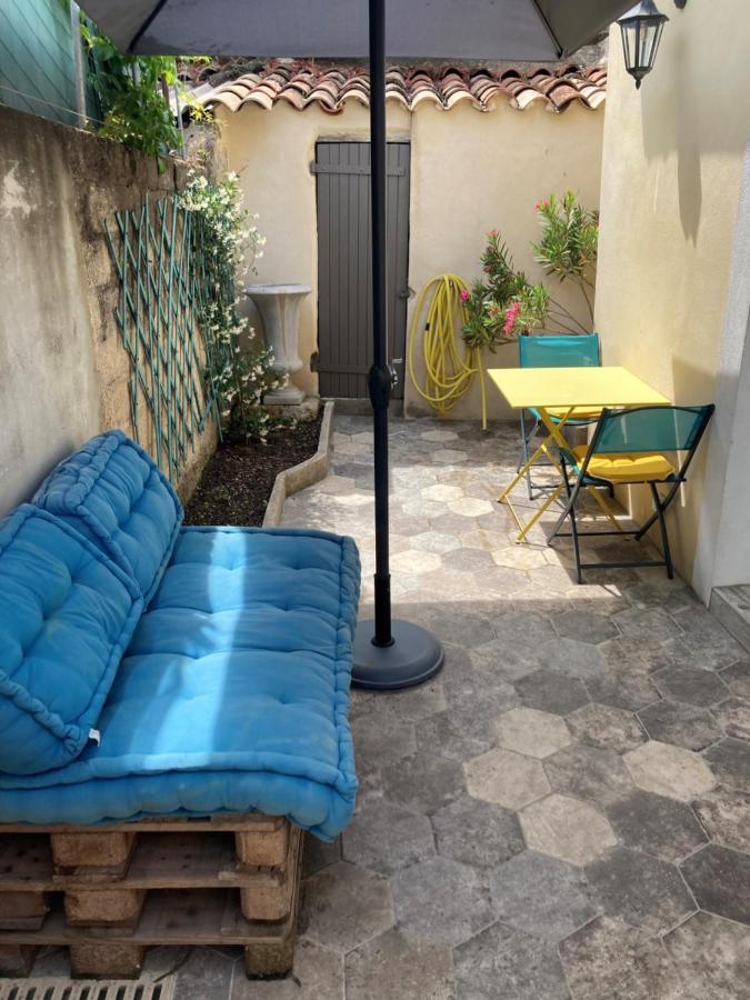 Le Studio D'Auguste- Coeur De Nimes-Chaleureux-Emplacement Ideal Екстериор снимка