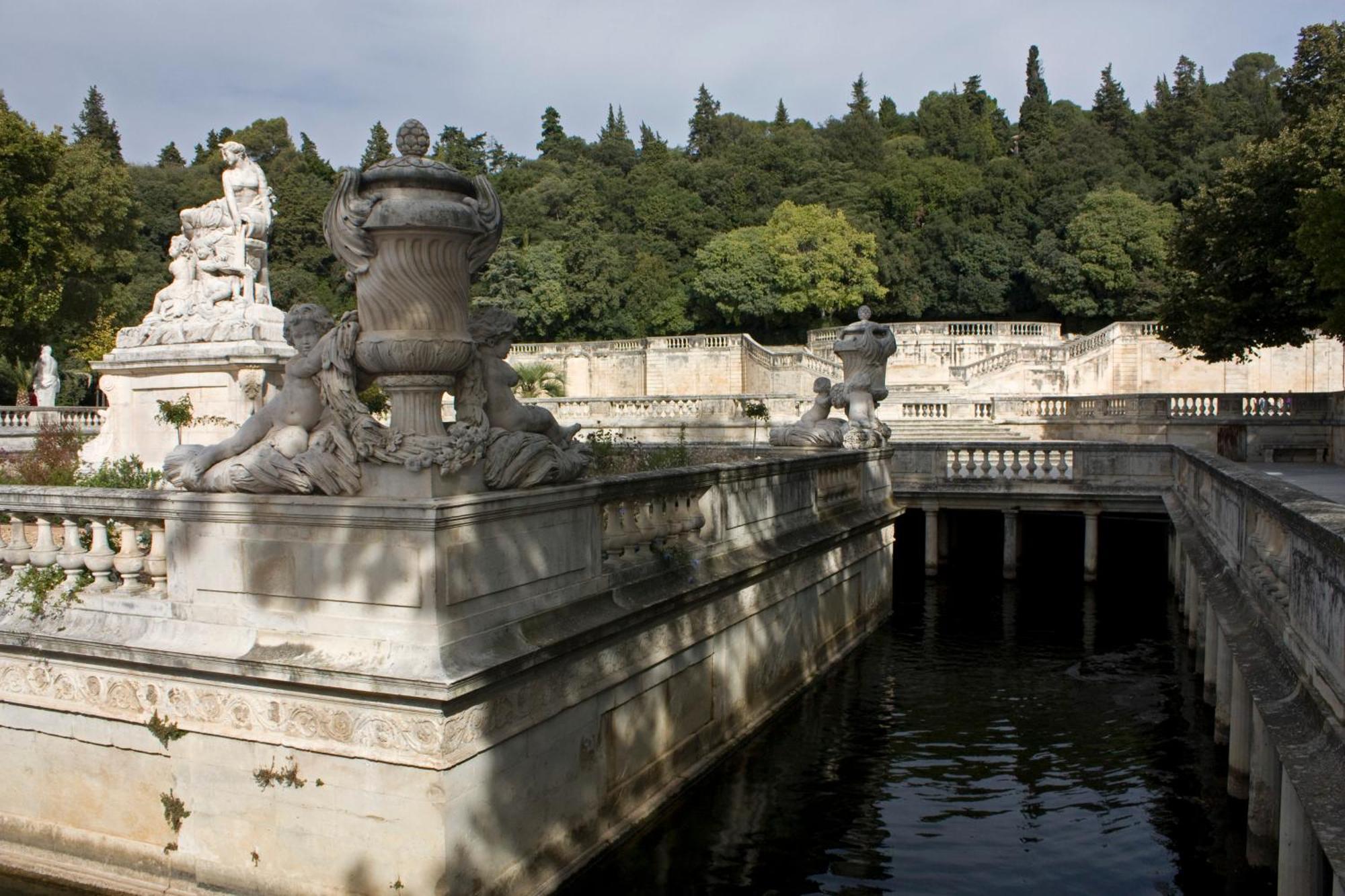 Le Studio D'Auguste- Coeur De Nimes-Chaleureux-Emplacement Ideal Екстериор снимка